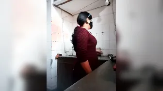 Dirty Bhabhi Squatting Pissing Live Showing Everything Close