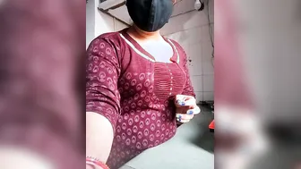 Dirty Bhabhi Squatting Pissing Live Showing Everything Close