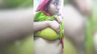 Village Wife Spreading Legs Showing Her Wet Pink Pussy On Cam