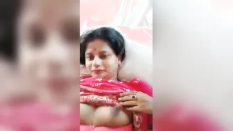 Married Bhabhi Moaning Loud Getting Fucked Deep And Hard Tonight