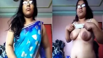 Curvy Marathi Wife Stripping Naked Showing Her Big Round Ass
