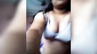 Curvy Marathi Wife Stripping Naked Showing Her Big Round Ass