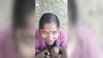 Indian Slut Giving Roadside Head Behind The Trees In The Evening