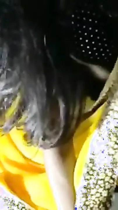 Kinky college beauty gives an amazing blowjob to her lover