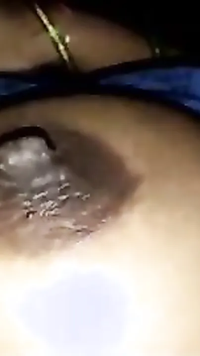 Large mangos bhabhi teases and satisfies her young neighbour