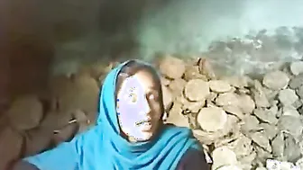 Desi bhabhi enjoys a quick fuck with her stepbrother in law