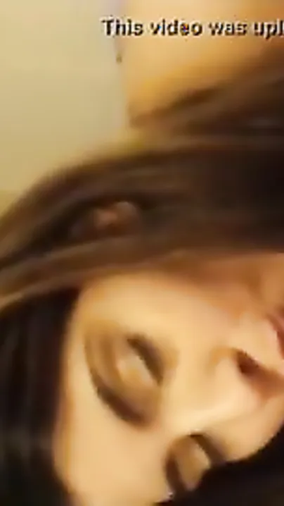 Hot NRI bitch satisfies boyfriend with a undress show and oral job