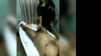 Non-professional massage hotty satisfies her customer with a precious cook jerking