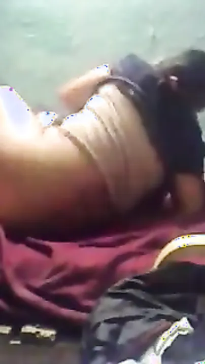 Older bhabhi acquires her cumbrous wazoo fucked by her spouse