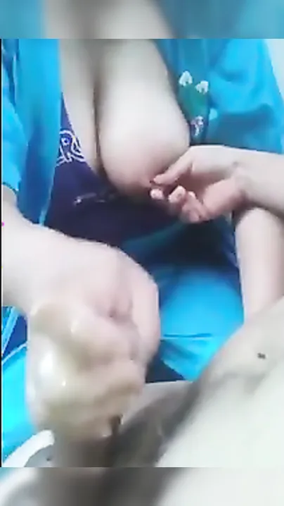 Mother i'd like to fuck with big milk shakes gives her colleague a worthwhile tugjob