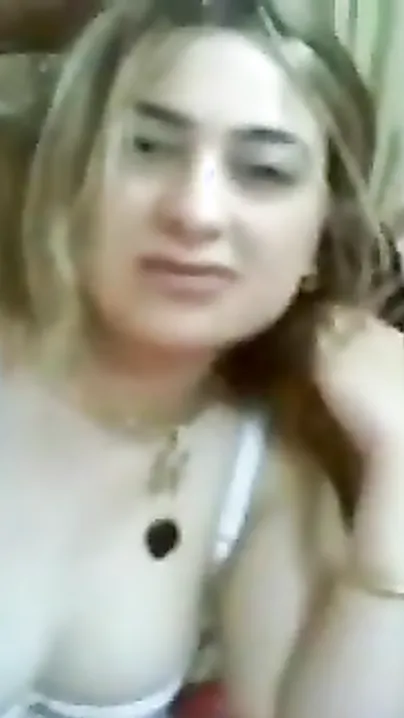 Sexy mature bhabhi enjoys a hardcore sex with her spouse