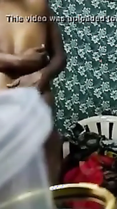 Hardcore Indian aunty sex episode caught on hidden livecam