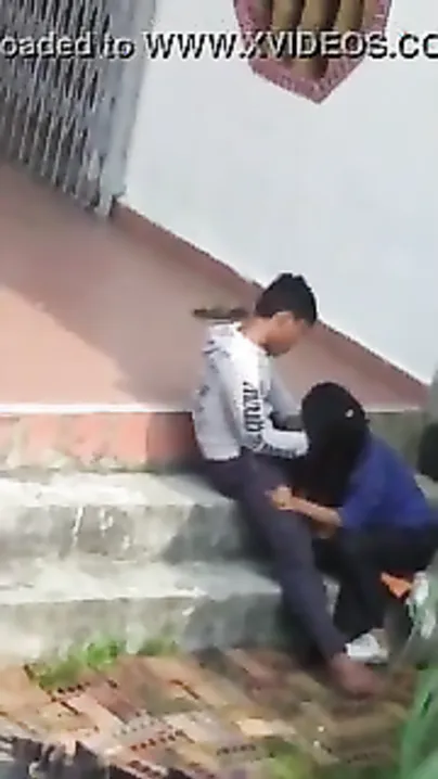 Free Indian sex mms of sexy college cutie giving oral-service