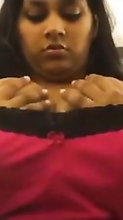 HD Indian sex episode of breasty girlfriend teasing and seducing