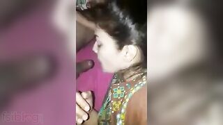 Hyderabad Sexy Indian bhabhi sex episode with hubby