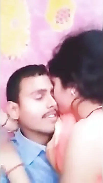 Desi porn episode of hawt cheating aunty Renuka