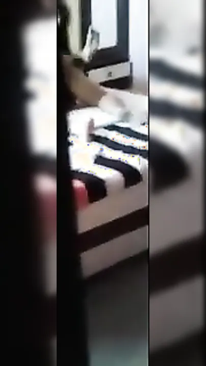 Desi mms Indian sex video of hawt wife recorded by servant