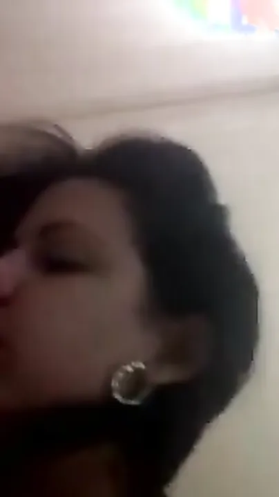 Sexy Indian bhabhi home sex video with neighbour chap