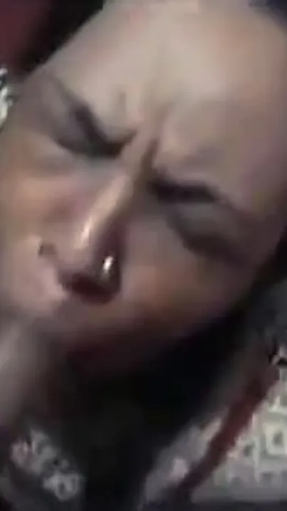 Telugu sex movie scenes of desi aunty engulfing pecker like porn star