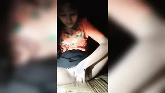 Young GF From Northeast Fingering On Her Selfie Video