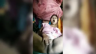 Horny Bengali Girl Fingering Her Pussy During Video Call
