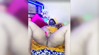 Chubby Wife Spreading Wide Showing Pink Pussy Live On Camera