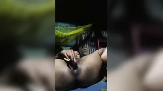Horny Village Bhabhi Fingering Her Tight Ass Moaning For More