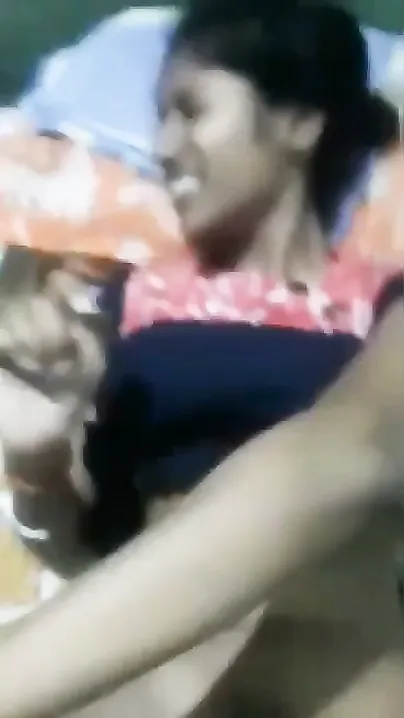 Virgin GF Crying During Her First Time With Lover