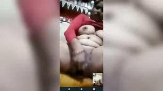 Young Guy Jerking Off Watching Bhabhi Playing With Dildo Live