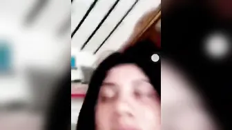 Pakistani Babe Stripping Nude Teasing Her Man On Video Chat