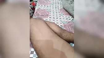 Married Indian Wife Stripping Naked On Webcam For Strangers