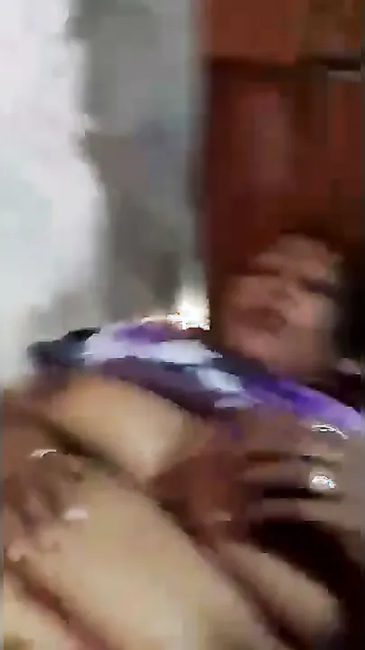 Local Randi Spreading Her Legs And Teasing Customer On Video