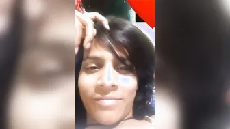 Indian GF Flashing Her Big Boobs During Video Call