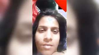 Indian GF Flashing Her Big Boobs During Video Call