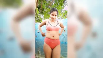 Village Girl Bathing Naked Outdoors Caught On Hidden Camera