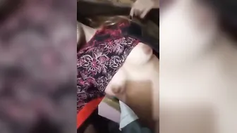 Innocent Virgin Babe Showing Tight Pussy On Selfie Camera