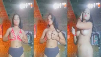 Village Teen Babe Shyly Revealing Her Virgin Body On Camera