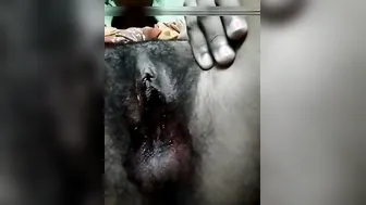 Desi GF Exposing Her Bloody Pussy During Her Period Time