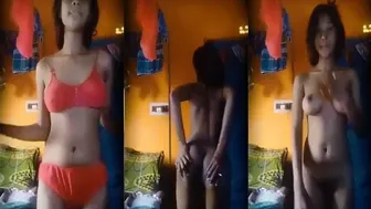 Desi Teen GF Dancing Completely Naked To Bollywood Song