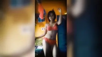 Desi Teen GF Dancing Completely Naked To Bollywood Song