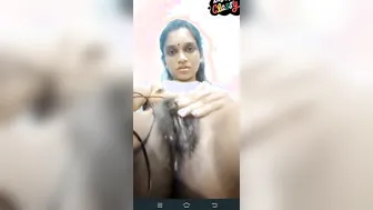 Tamil Babe Spreading Legs Showing Hairy Pussy On Video Call