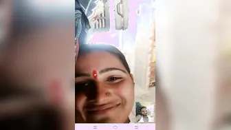 Village GF Exposing Her Pussy During Naughty Video Call