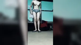 Village Virgin GF Sending Nude Selfie Mms To Boyfriend