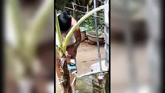 Secretly Recording My Lankan Wife Bathing Naked In Backyard