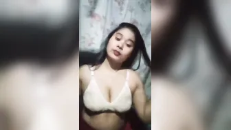 Sweet GF Exposing Her Beautiful Tits Just For Me