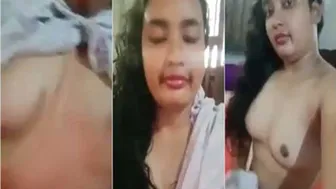 Cute Desi GF Flashing Her Perky Boobs On Camera