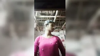 Village Girl Exposing Her Tits And Pussy In Private Selfie