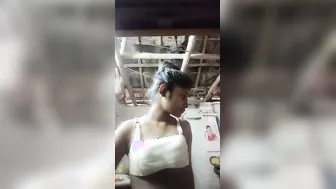 Village Girl Exposing Her Tits And Pussy In Private Selfie