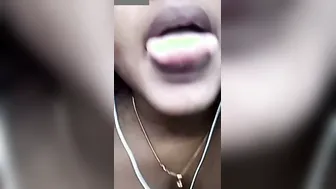 Curvy Bengali Milf Fingering Her Wet Pussy Home Alone