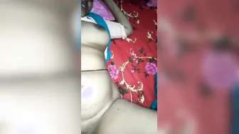 Thick Housewife Riding Me Hard Late Night While Moaning Loud